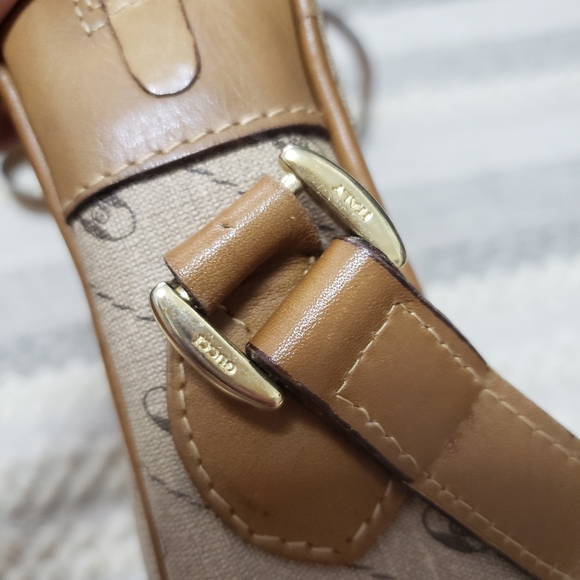 VINTAGE GUCCI Brown Cross body Purse - Picture 7 of 12